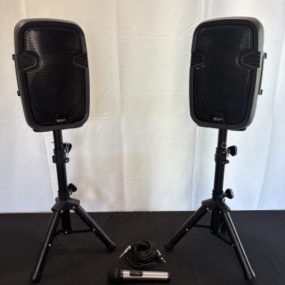 speakers and mic